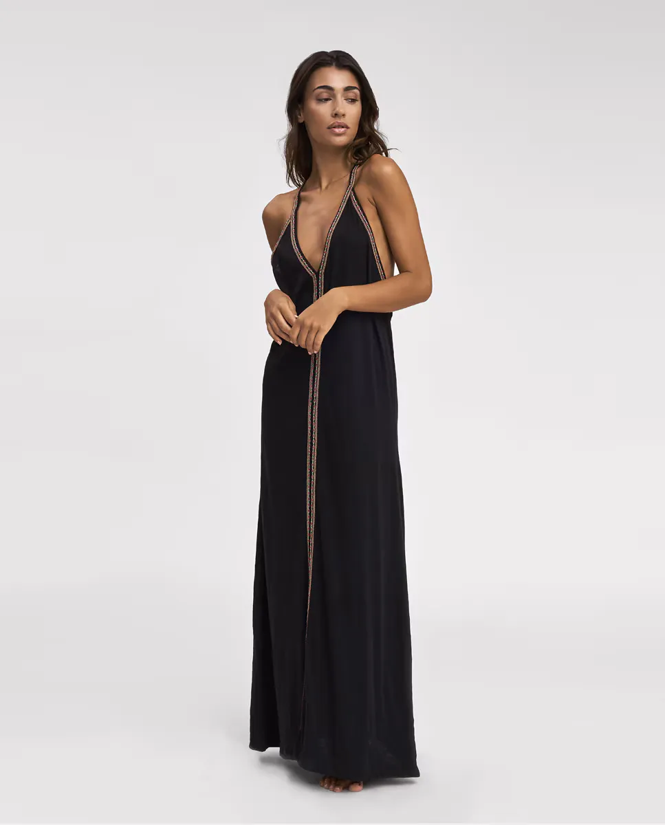 Длинный кафтан черного цвета с вышивкой Pitusa, черный
Длинный кафтан черного цвета с вышивкой Pitusa, черный