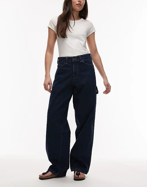 Прямые джинсы Carpenter Dickies 997 темного цвета индиго
Прямые джинсы Carpenter Dickies 997 темного цвета индиго