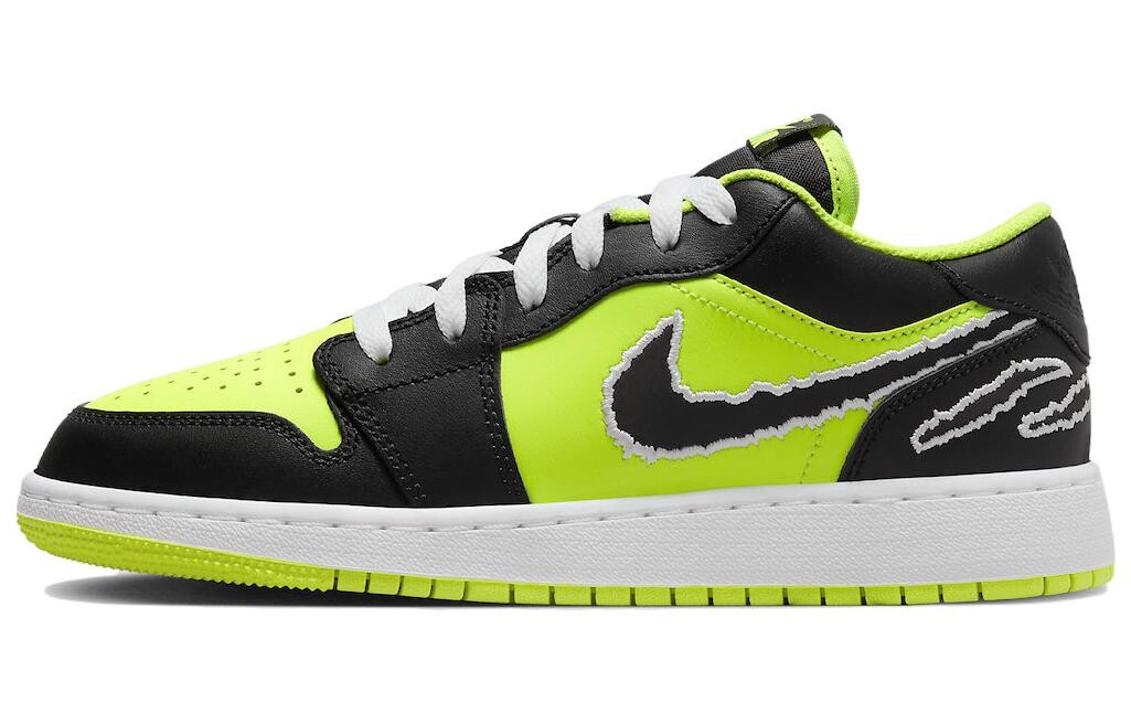 Jordan 1 Low SE Black Cat Volt (GS)
Jordan 1 Low SE Black Cat Volt (GS)