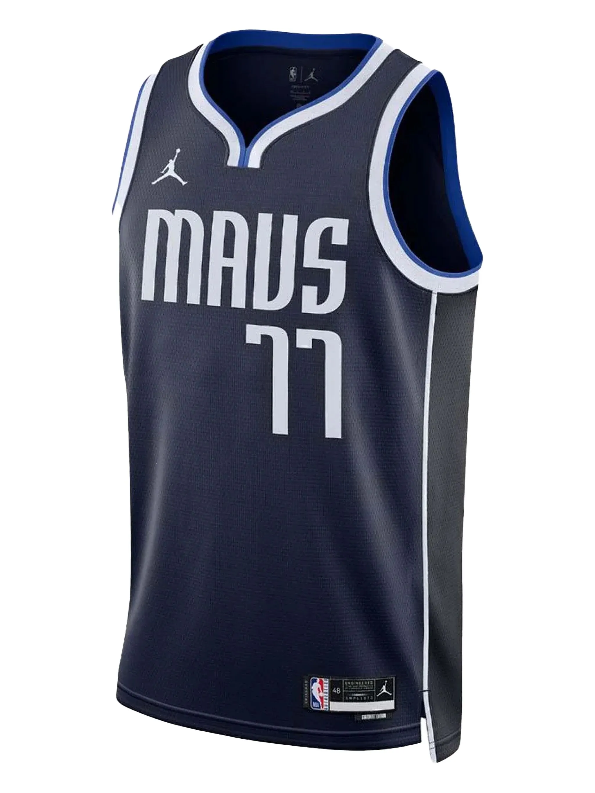 Майка NBA Mavericks Statement Edition Doncic 77 22/23 Nike, синий
Майка NBA Mavericks Statement Edition Doncic 77 22/23 Nike, синий