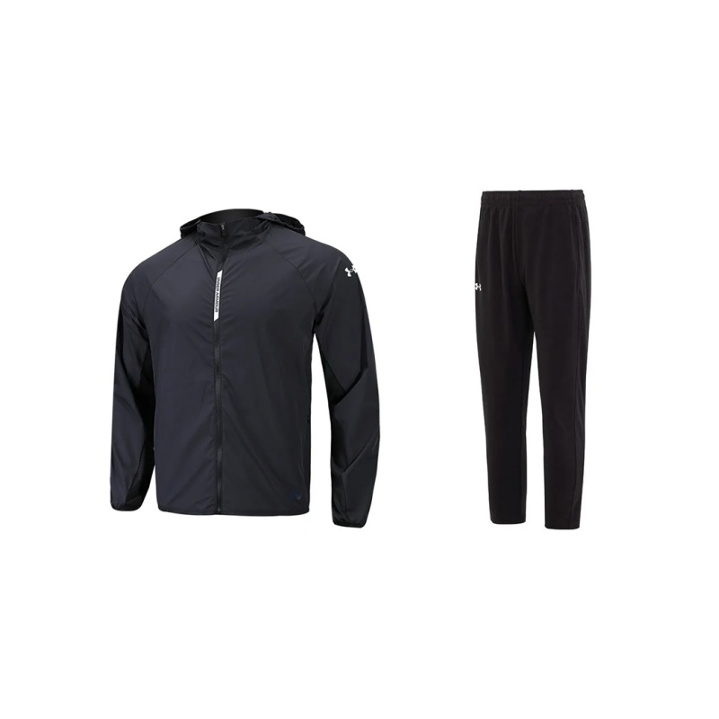 Under Armour Повседневная спортивная одежда унисекс черная
Under Armour Повседневная спортивная одежда унисекс черная