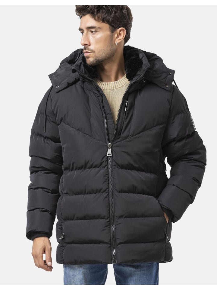 Зимняя куртка CM198 в ЧЕРНОМ цвете Cipo & Baxx
Зимняя куртка CM198 в ЧЕРНОМ цвете Cipo & Baxx