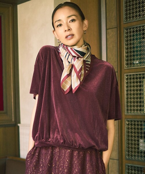 Топ, полупрозрачный, из велюра Free Zone
Топ, полупрозрачный, из велюра Free Zone