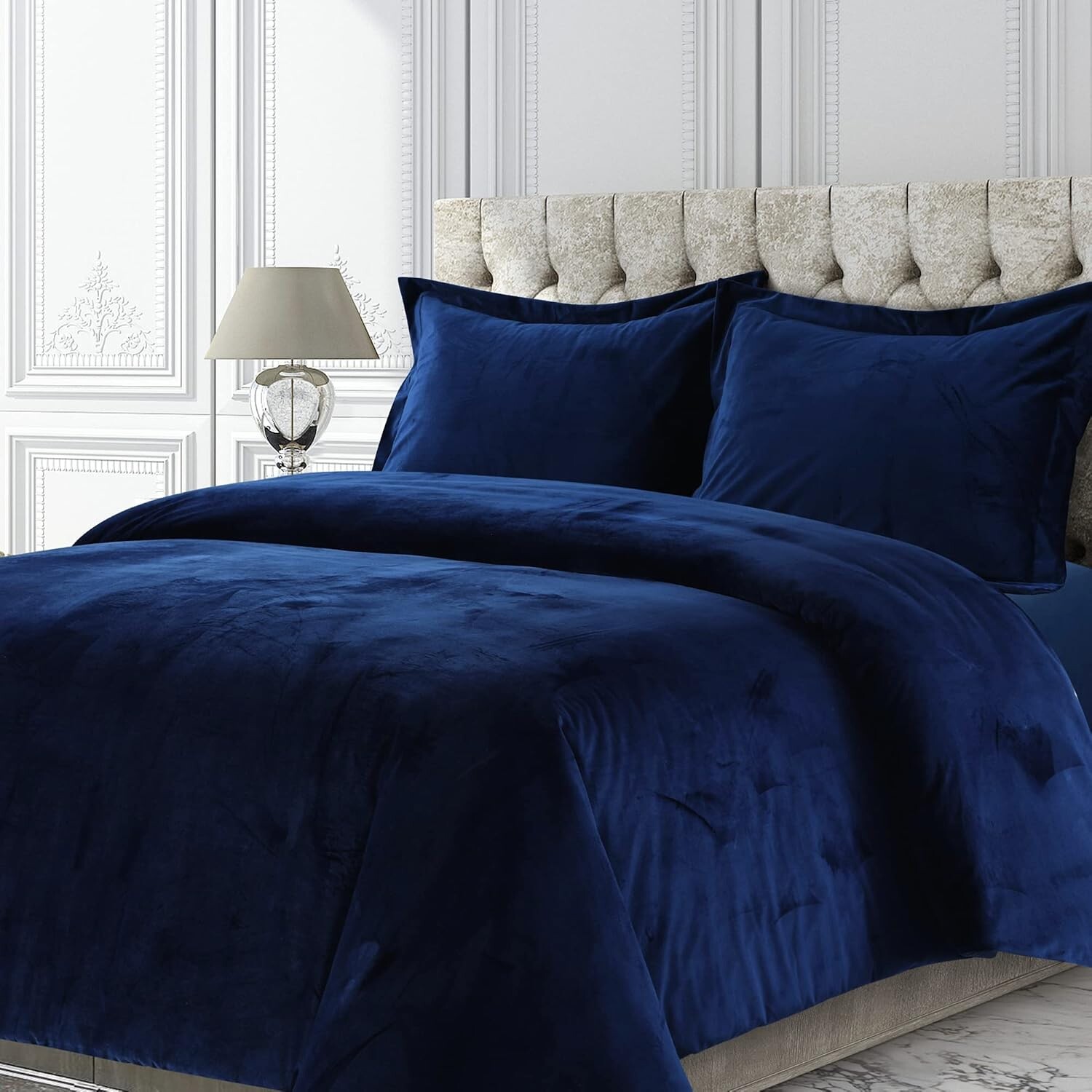 Tribeca Living VENICEDUVET Комплект пуховых одеял большого размера с бархатом Venice, 3 предмета, King, темно-синий, Navy Blue
Tribeca Living VENICEDUVET Комплект пуховых одеял большого размера с бархатом Venice, 3 предмета, King, темно-синий, Navy Blue