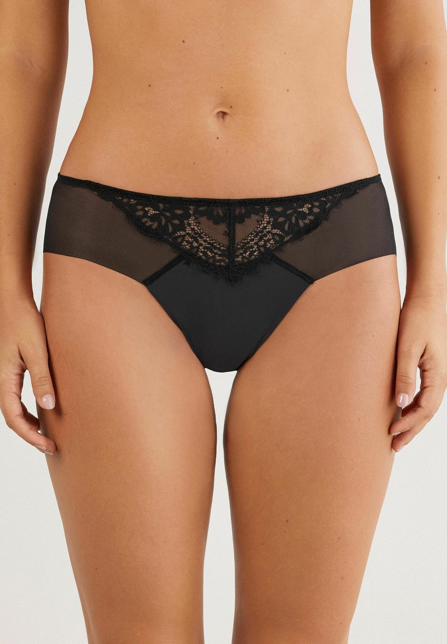 Брифы Intimissimi Briefs, Black
Брифы Intimissimi Briefs, Black