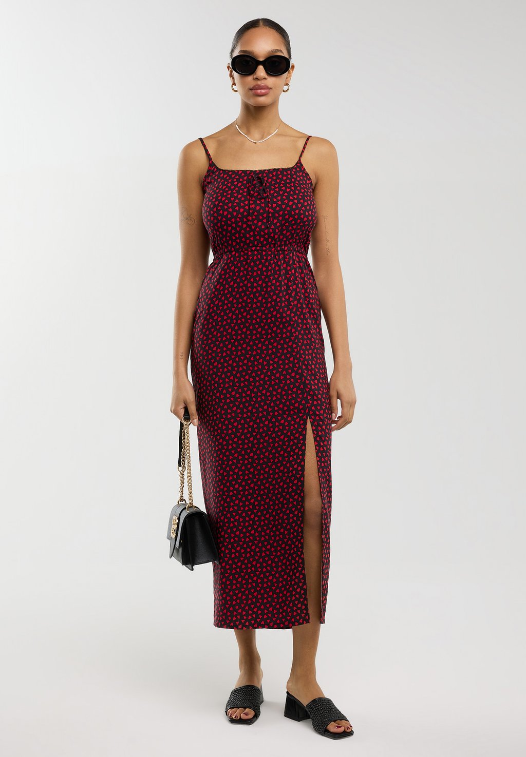 Повседневное платье FREMA Big Star, черный
Повседневное платье FREMA Big Star, черный