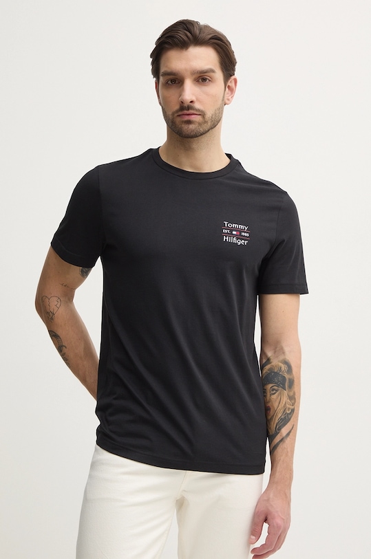 Хлопковая футболка Tommy Hilfiger, черный 
Хлопковая футболка Tommy Hilfiger, черный