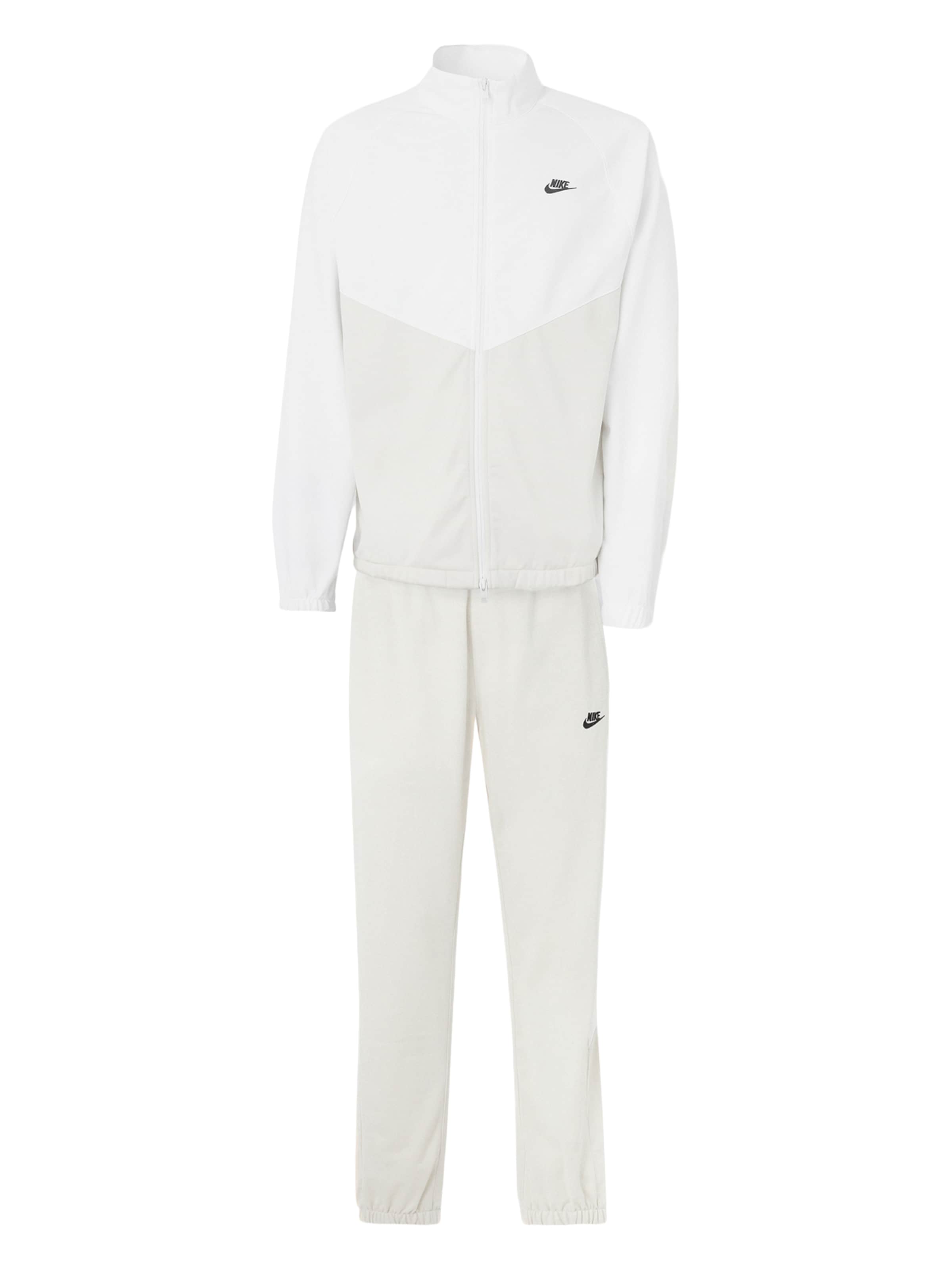 Nike Sportswear Спортивный костюм в сером цвете
Nike Sportswear Спортивный костюм в сером цвете