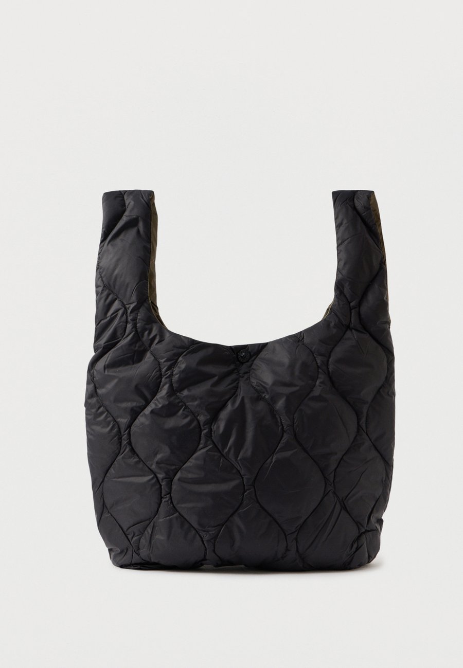 Сумка TAION MILITARY MESSENGER BAG UNISEX, Black
Сумка TAION MILITARY MESSENGER BAG UNISEX, Black