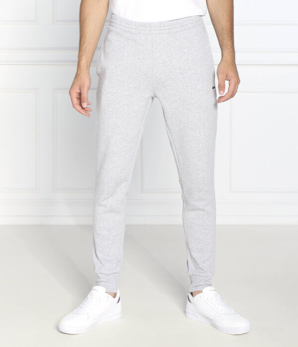 Спортивные штаны мужские Lacoste облегающего кроя на резинке, серый
Спортивные штаны мужские Lacoste облегающего кроя на резинке, серый