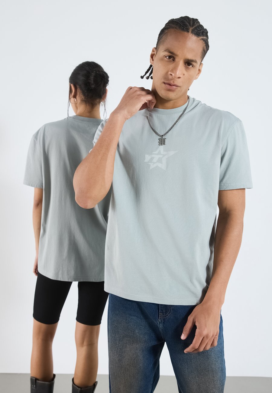 Футболка YOURTURN UNISEX, Ultimate Gray/Grey, Серый, Футболка YOURTURN UNISEX, Ultimate Gray/Grey
Футболка YOURTURN UNISEX, Ultimate Gray/Grey, Серый, Футболка YOURTURN UNISEX, Ultimate Gray/Grey