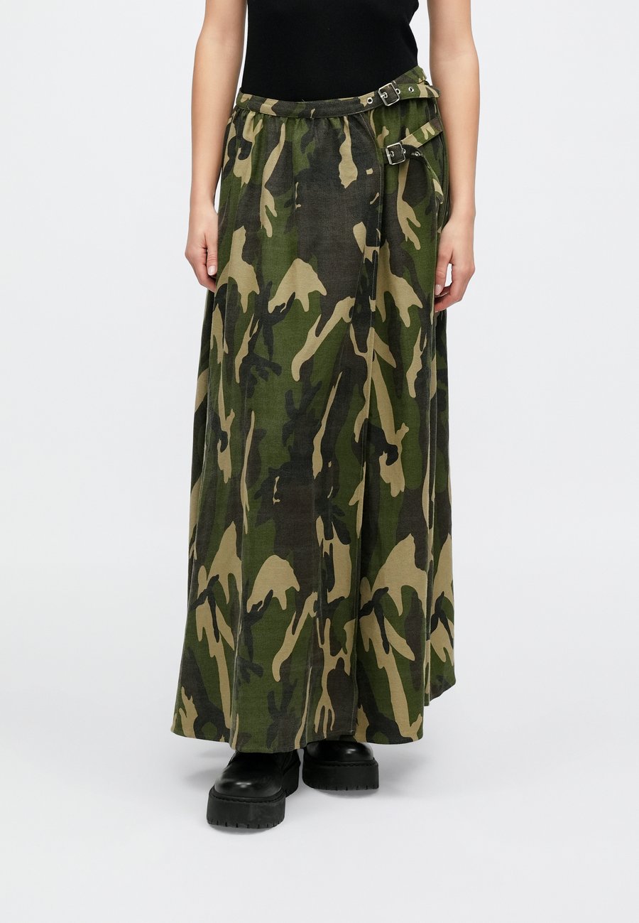 Юбка The Ragged Priest SQUAD SKIRT, Green
Юбка The Ragged Priest SQUAD SKIRT, Green