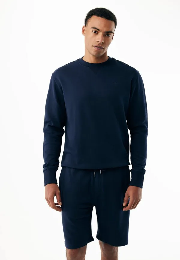 Свитшот с круглым вырезом eiger Mexx, Mid Navy, Синий, Свитшот с круглым вырезом eiger Mexx, Mid Navy
Свитшот с круглым вырезом eiger Mexx, Mid Navy, Синий, Свитшот с круглым вырезом eiger Mexx, Mid Navy