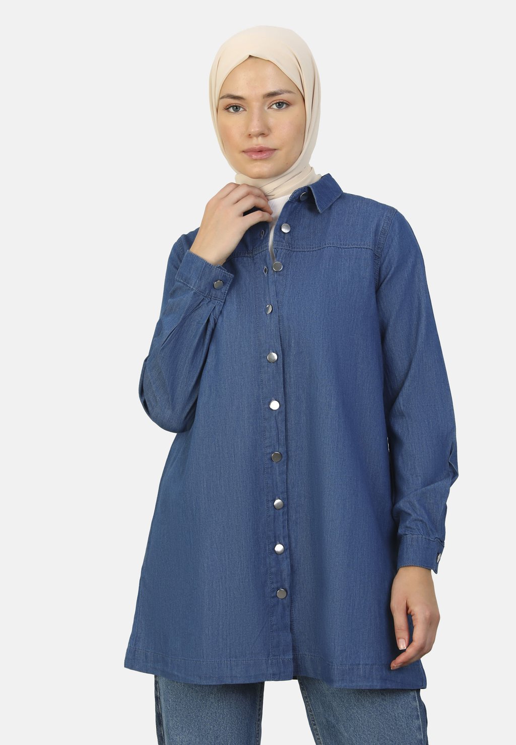 Блузка на пуговицах REFKA Modanisa, синий
Блузка на пуговицах REFKA Modanisa, синий