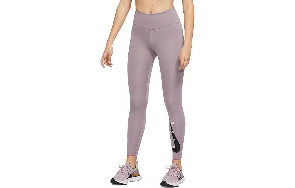 Спортивные брюки женские фиолетовые Nike
Спортивные брюки женские фиолетовые Nike