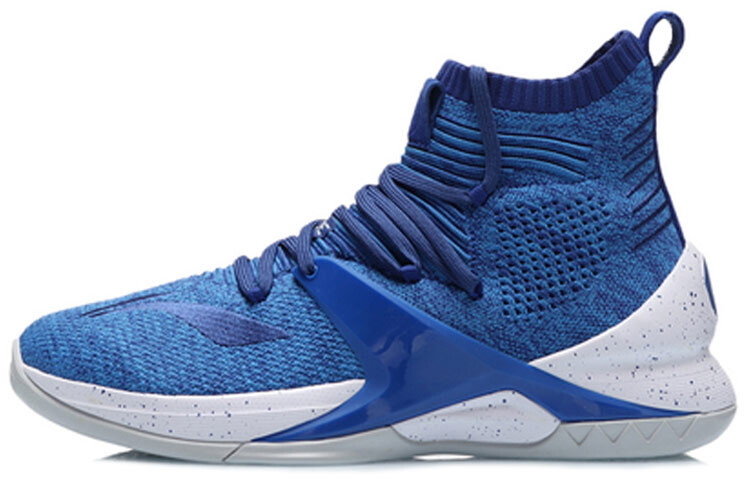 Баскетбольные кроссовки Blockade мужские высокие Storm Blue Lining
Баскетбольные кроссовки Blockade мужские высокие Storm Blue Lining