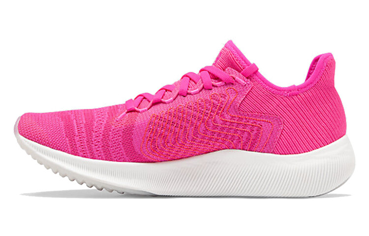 Кроссовки New Balance NB FuelCell Series Женские
Кроссовки New Balance NB FuelCell Series Женские