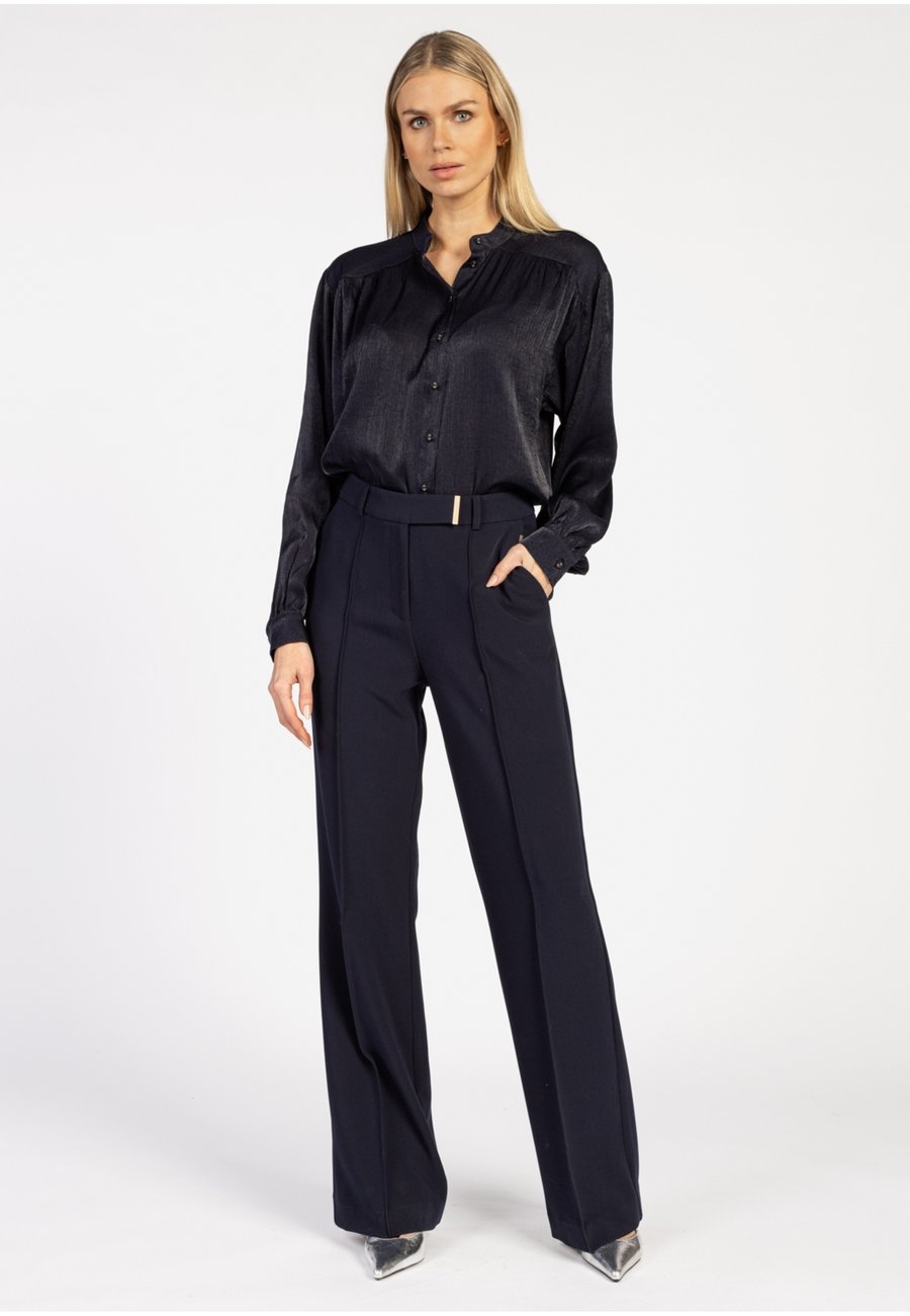 Брюки Aaiko CHANTALLE R, Night Blue/Blue
Брюки Aaiko CHANTALLE R, Night Blue/Blue