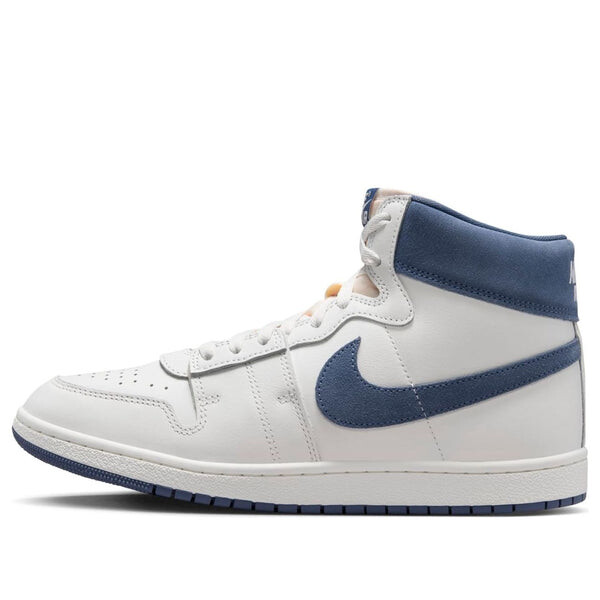 Кроссовки воздушный корабль Air Jordan, белый
Кроссовки воздушный корабль Air Jordan, белый