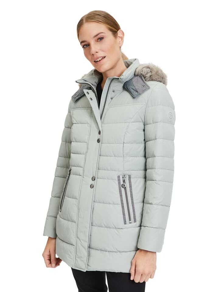 Стеганая куртка Gil Bret Steppjacke, серый
Стеганая куртка Gil Bret Steppjacke, серый