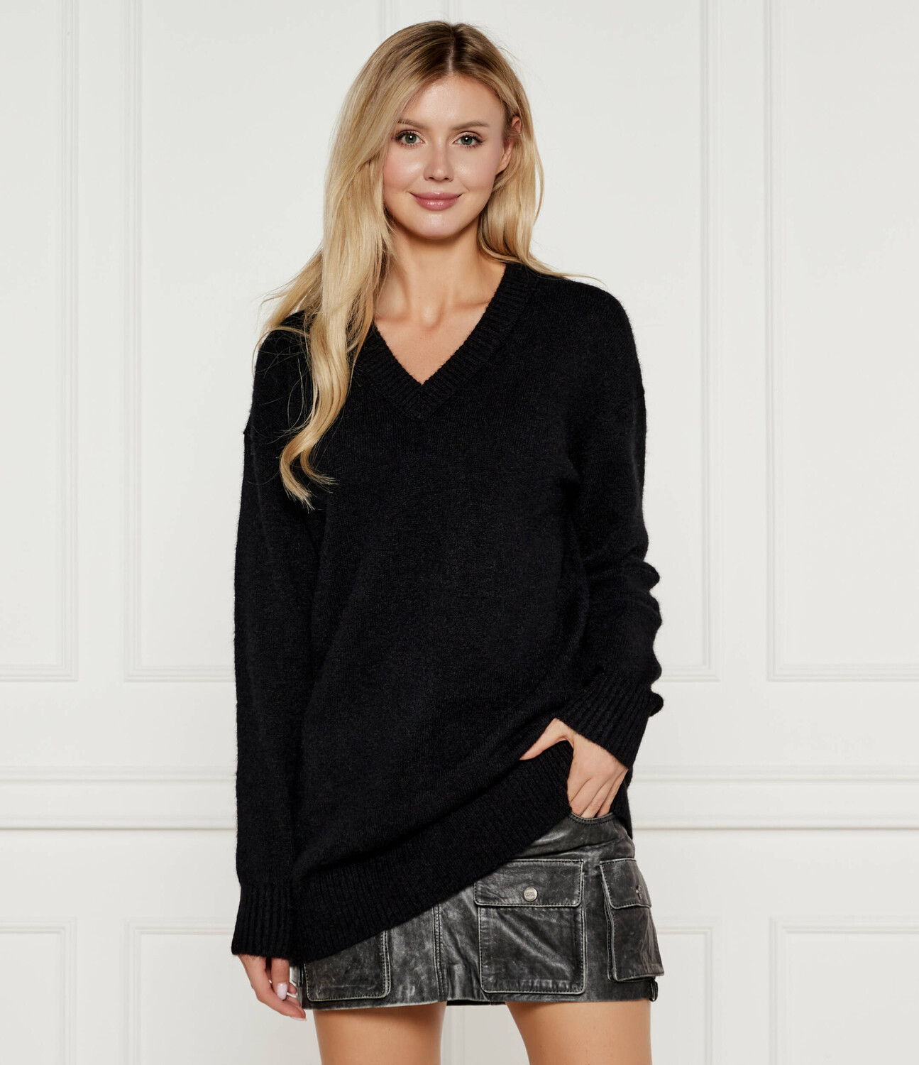 Свитер CALVIN KLEIN JEANS, черный
Свитер CALVIN KLEIN JEANS, черный