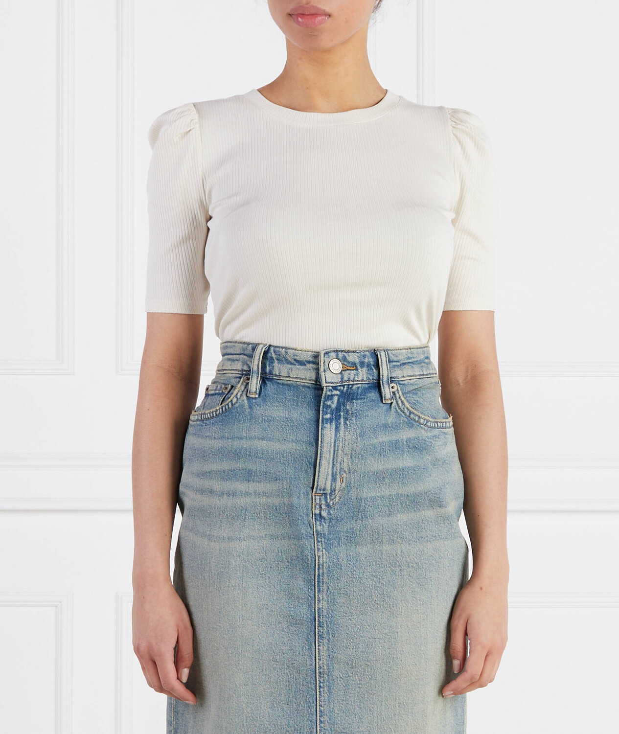 Футболка LAUREN RALPH LAUREN DOYANIS-MID SLEEVE Slim Fit, бежевый
Футболка LAUREN RALPH LAUREN DOYANIS-MID SLEEVE Slim Fit, бежевый