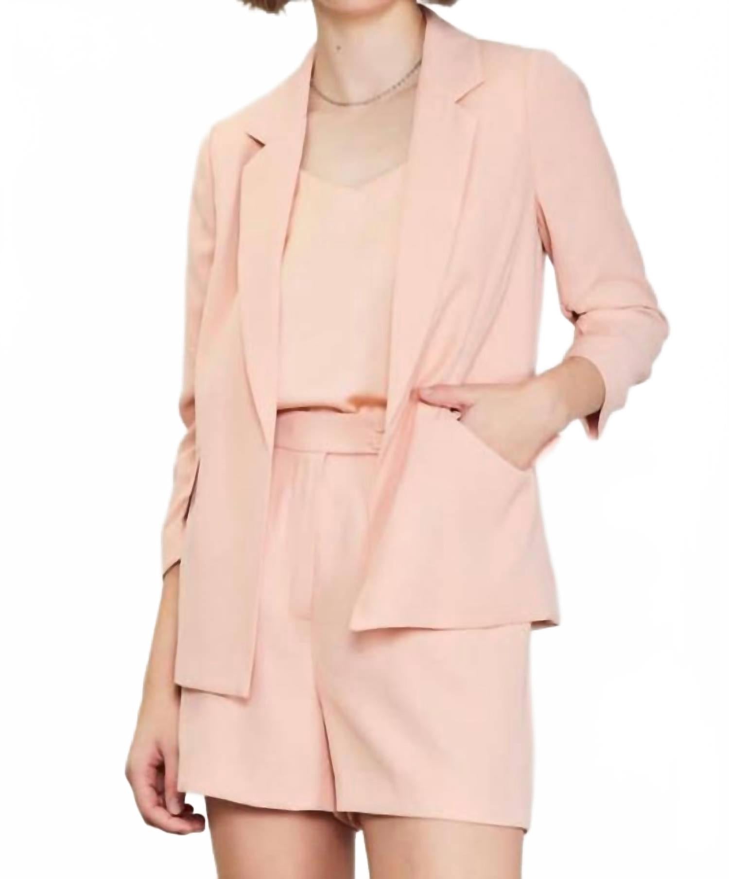 Жакет с рукавами-фонариками в розовом облаке SKIES ARE BLUE
Жакет с рукавами-фонариками в розовом облаке SKIES ARE BLUE