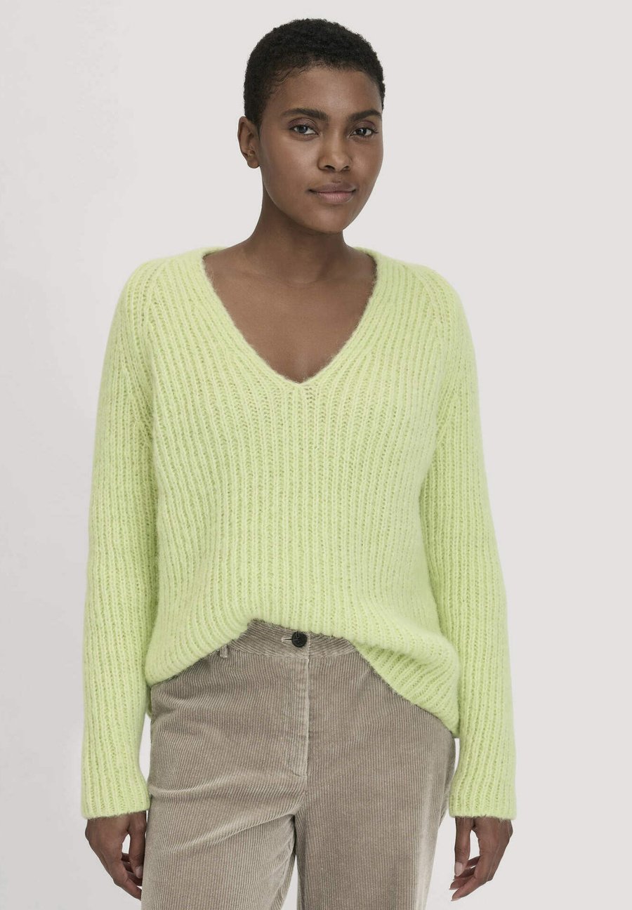 Джемпер Hessnatur ALPAKA, Maigrün/Green
Джемпер Hessnatur ALPAKA, Maigrün/Green