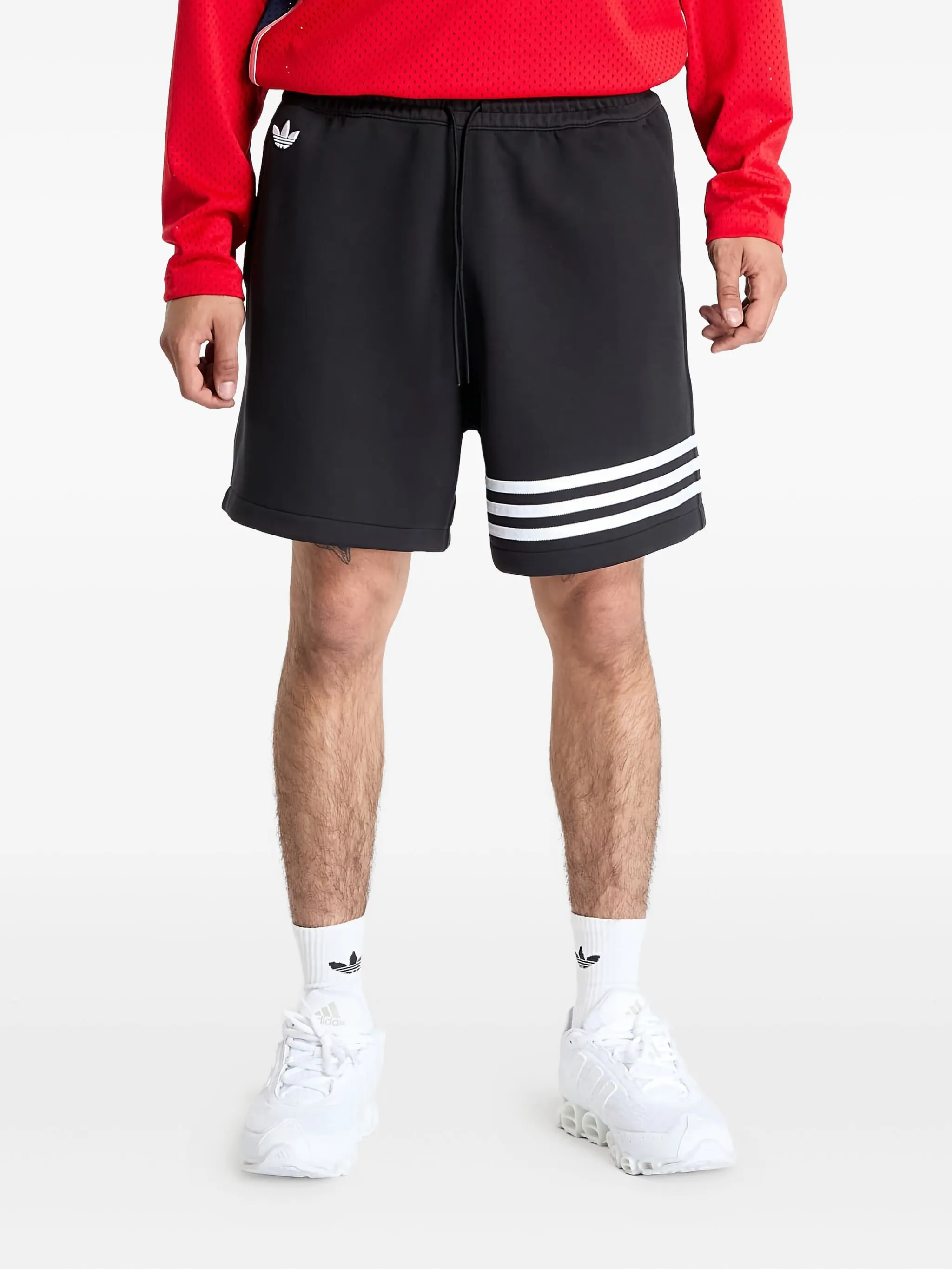 Шорты в полоску Neuclassics Adidas, черный
Шорты в полоску Neuclassics Adidas, черный