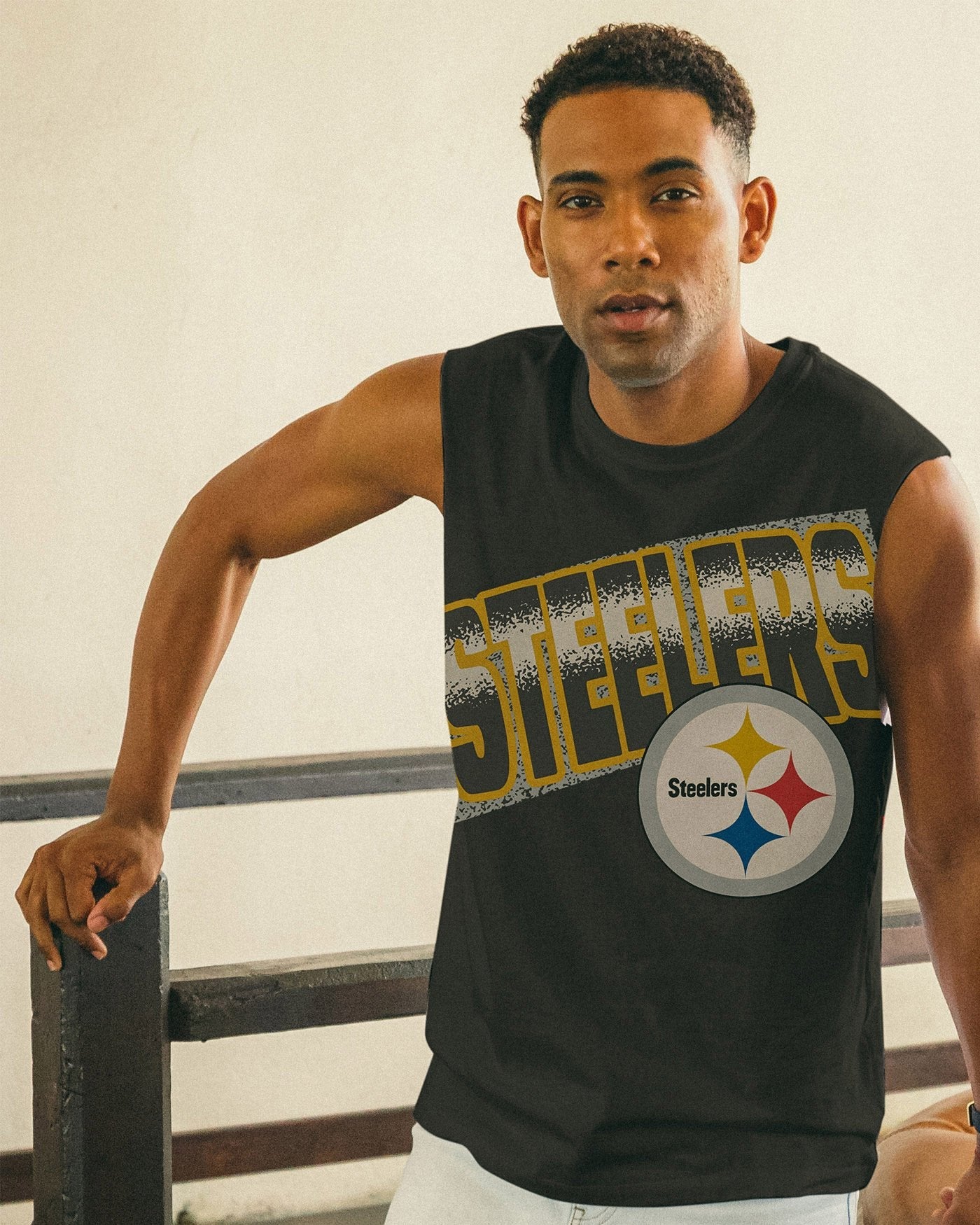Футболка NFL Pittsburgh Steelers Muscle Junk Food Clothing, цвет true black
Футболка NFL Pittsburgh Steelers Muscle Junk Food Clothing, цвет true black