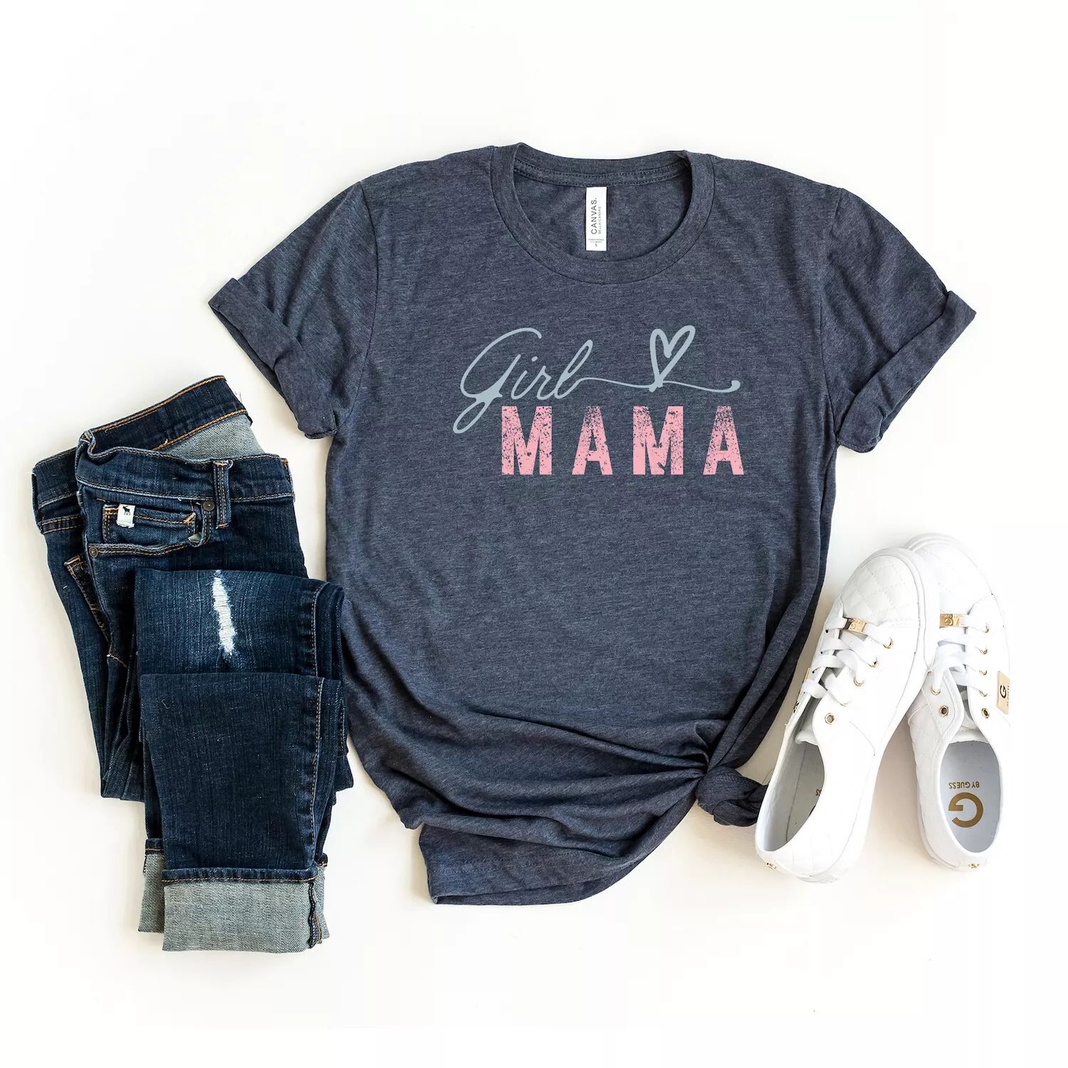 Красочная футболка с короткими рукавами и рисунком Girl Mama Heart Simply Sage Market
Красочная футболка с короткими рукавами и рисунком Girl Mama Heart Simply Sage Market