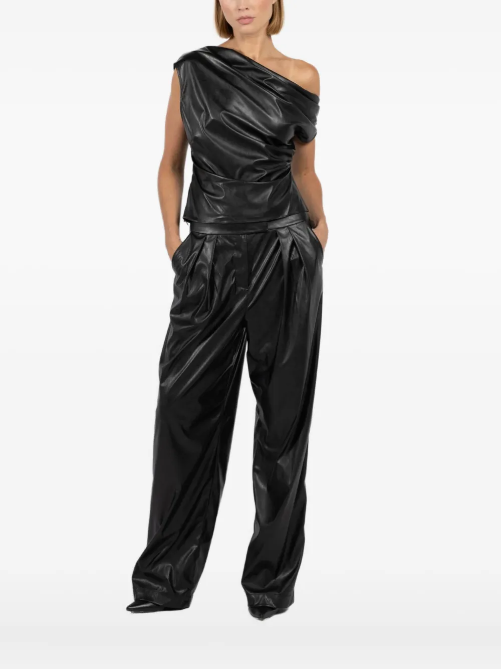 Драпированный топ на одно плечо The Sei, черный
Драпированный топ на одно плечо The Sei, черный