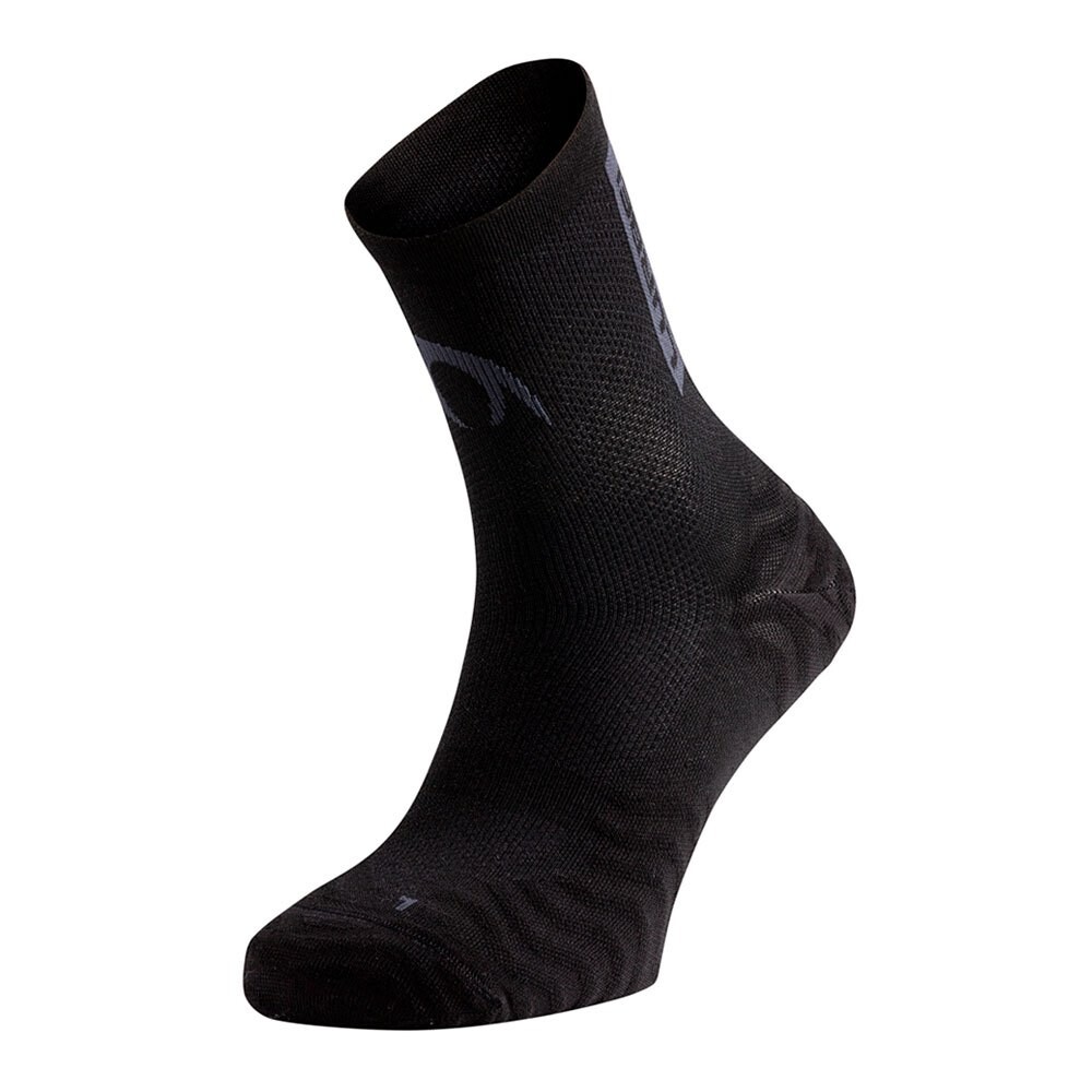 Носки Lurbel Pista Four Half, черный
Носки Lurbel Pista Four Half, черный