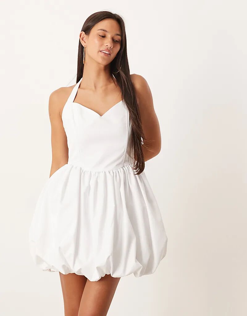 Белое мини-платье Collective The Label Puffball с вырезом халтер
Белое мини-платье Collective The Label Puffball с вырезом халтер