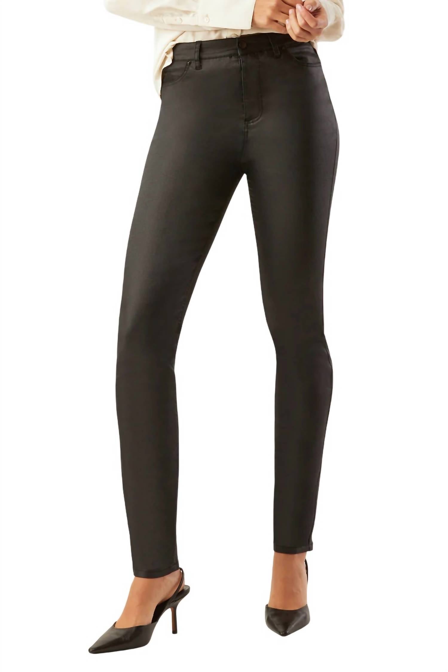 Melrose 5 карманные узкие джинсы с покрытием в черном цвете Ecru
Melrose 5 карманные узкие джинсы с покрытием в черном цвете Ecru