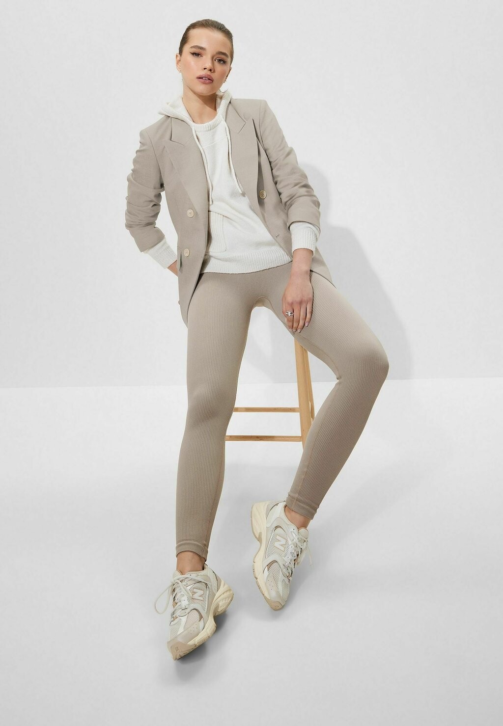 Брюки STANDARD, Leggingek Next, бежевый
Брюки STANDARD, Leggingek Next, бежевый