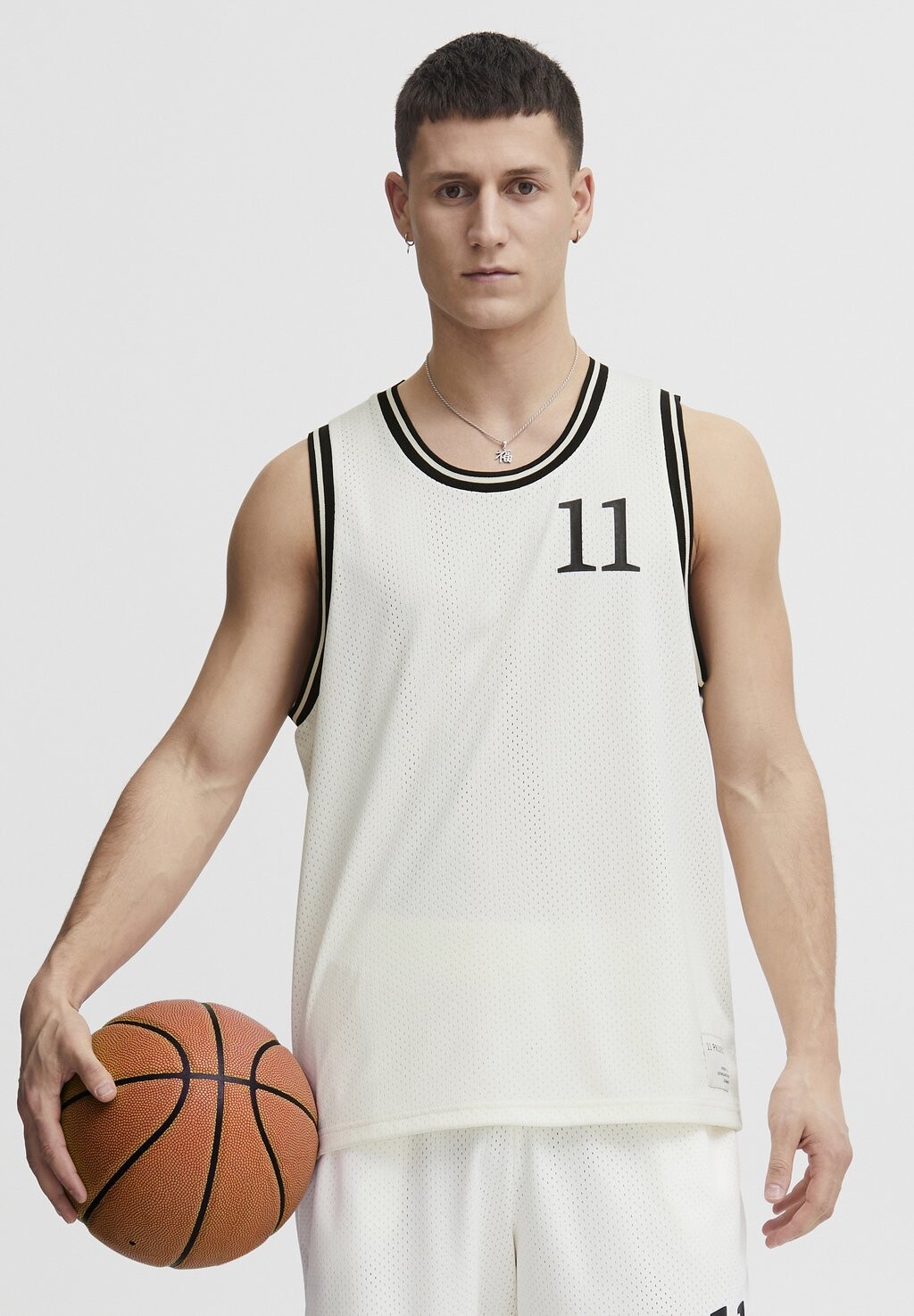 Топ Przayden 11 Project, цвет egret
Топ Przayden 11 Project, цвет egret