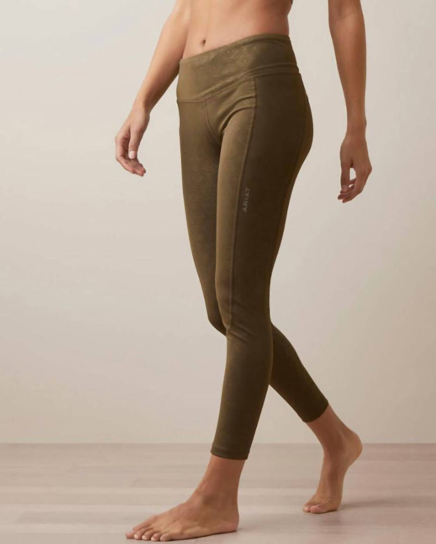 Женские тайтсы Tek в цвете canteen ARIAT, Canteen
Женские тайтсы Tek в цвете canteen ARIAT, Canteen