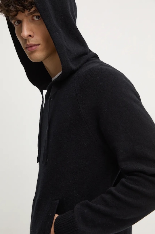 Свитер Sisley, черный
Свитер Sisley, черный