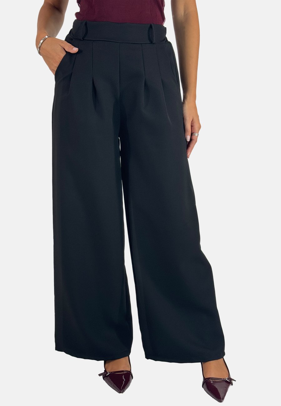 Брюки Elara Trousers, Schwarz/Black
Брюки Elara Trousers, Schwarz/Black