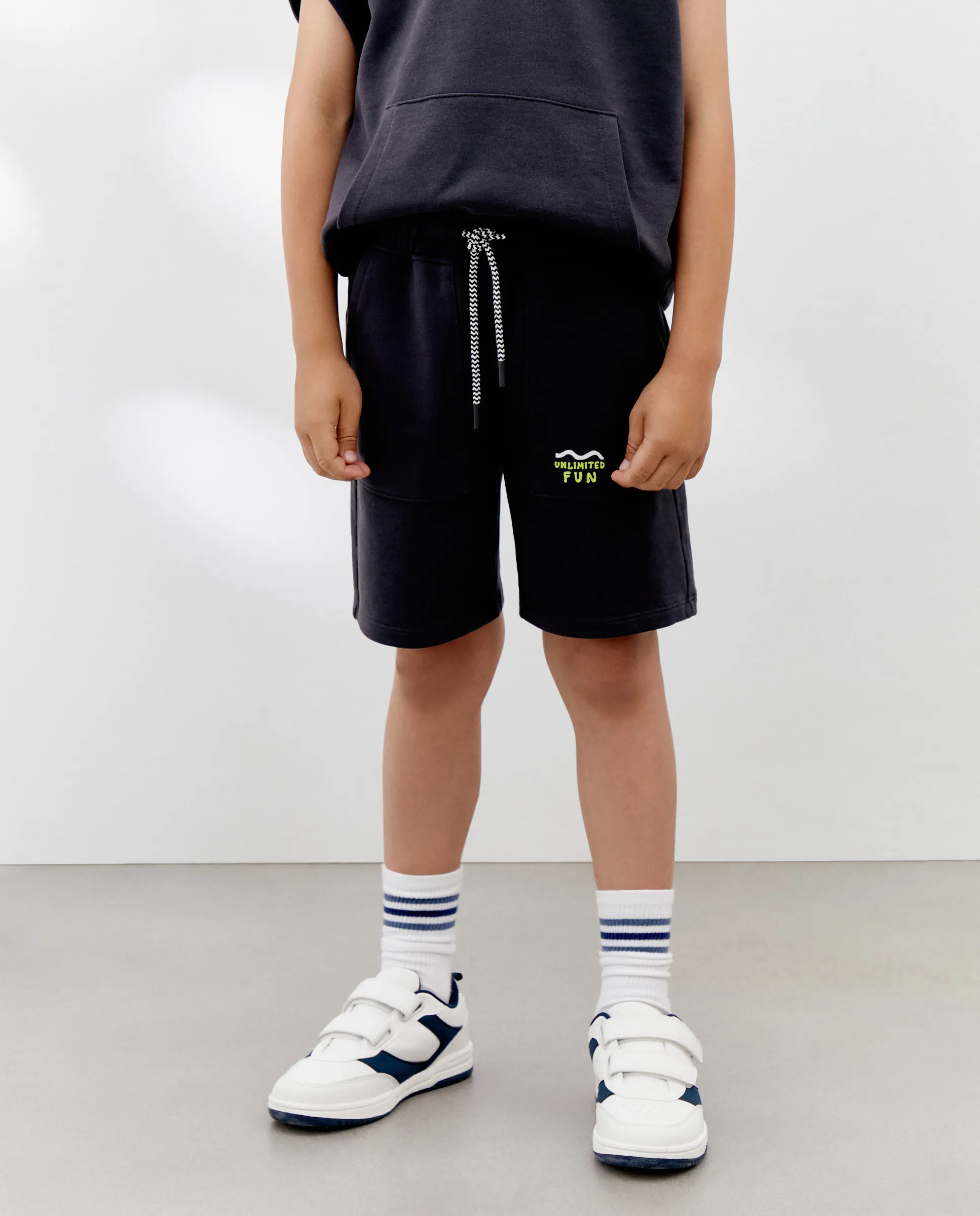 Бермуды детские из флиса Kids El Corte Inglés, антрацит
Бермуды детские из флиса Kids El Corte Inglés, антрацит