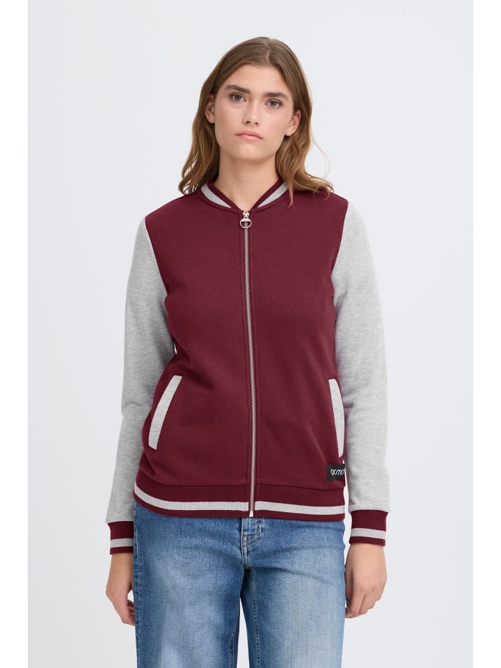 Куртка на молнии OXONANA SWEAT JACKET красного цвета Oxmo
Куртка на молнии OXONANA SWEAT JACKET красного цвета Oxmo