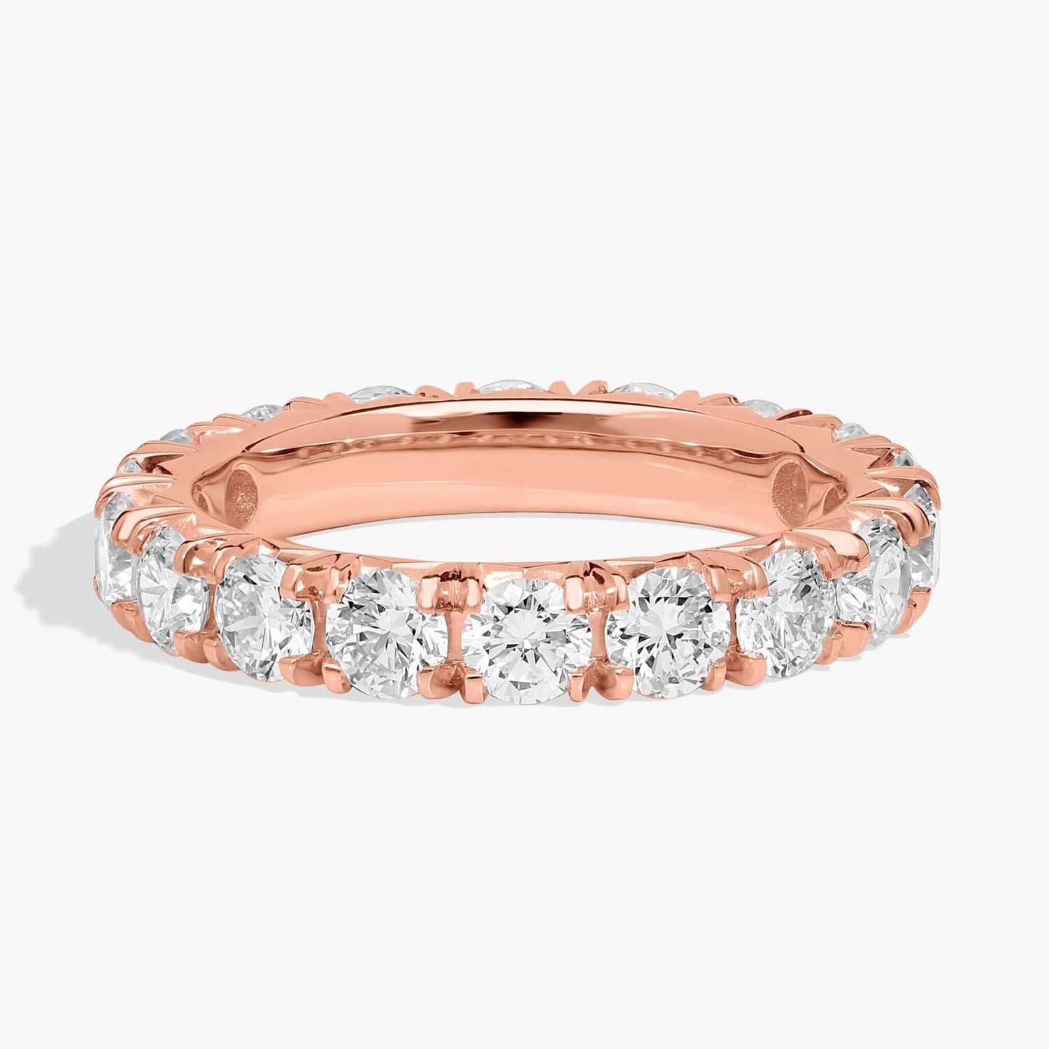 Кольцо-вечность с французским паве из выращенных в лаборатории бриллиантов из 14-каратного розового золота (2 1/2 карата, двойной цвет - FG / VS2-SI1) Blue Nile