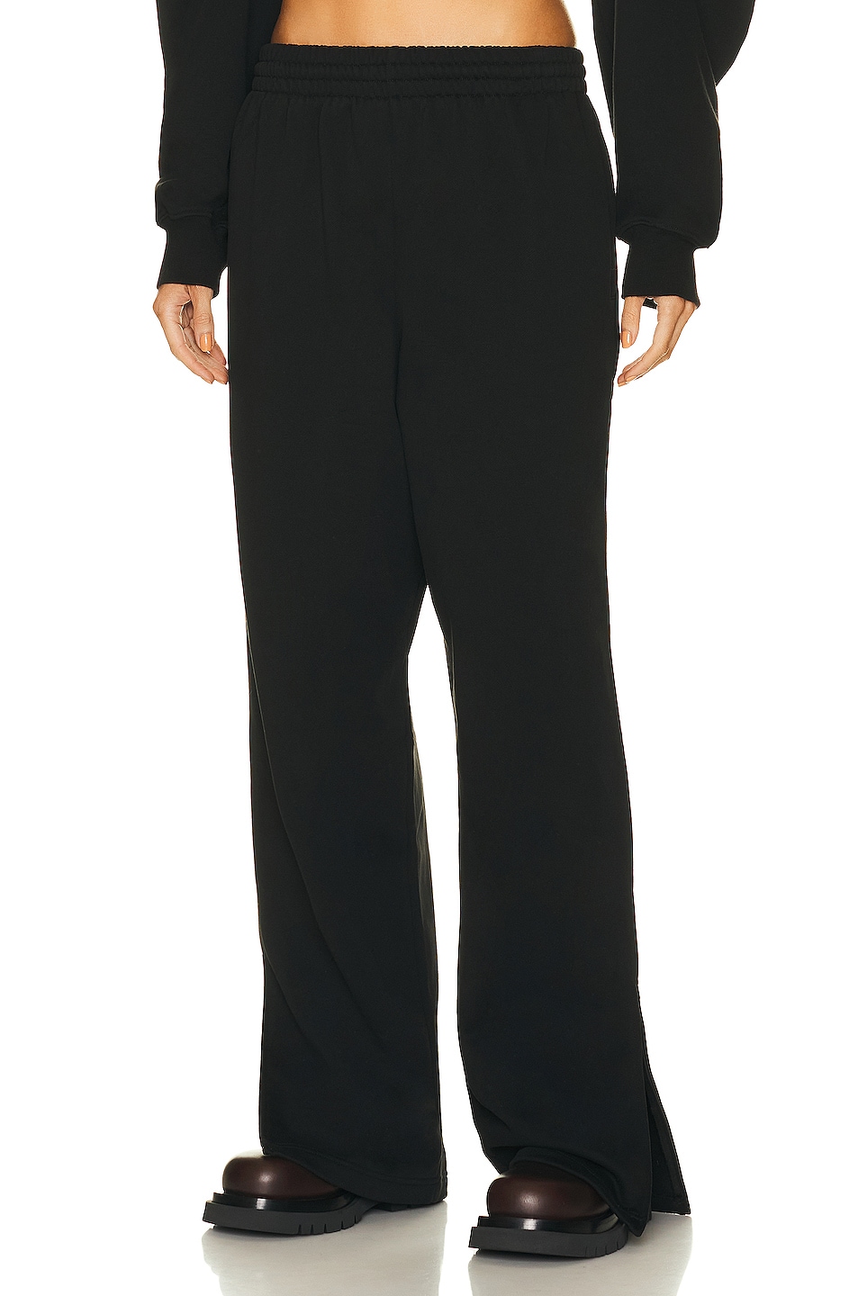 Спортивные брюки HB из коллаборации с Hailey Bieber WARDROBE.NYC, черный
Спортивные брюки HB из коллаборации с Hailey Bieber WARDROBE.NYC, черный