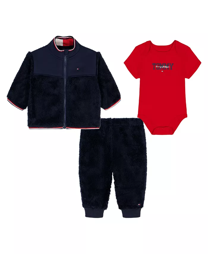 Комплект для мальчиков: боди, куртка и штаны Tommy Hilfiger, черный
Комплект для мальчиков: боди, куртка и штаны Tommy Hilfiger, черный