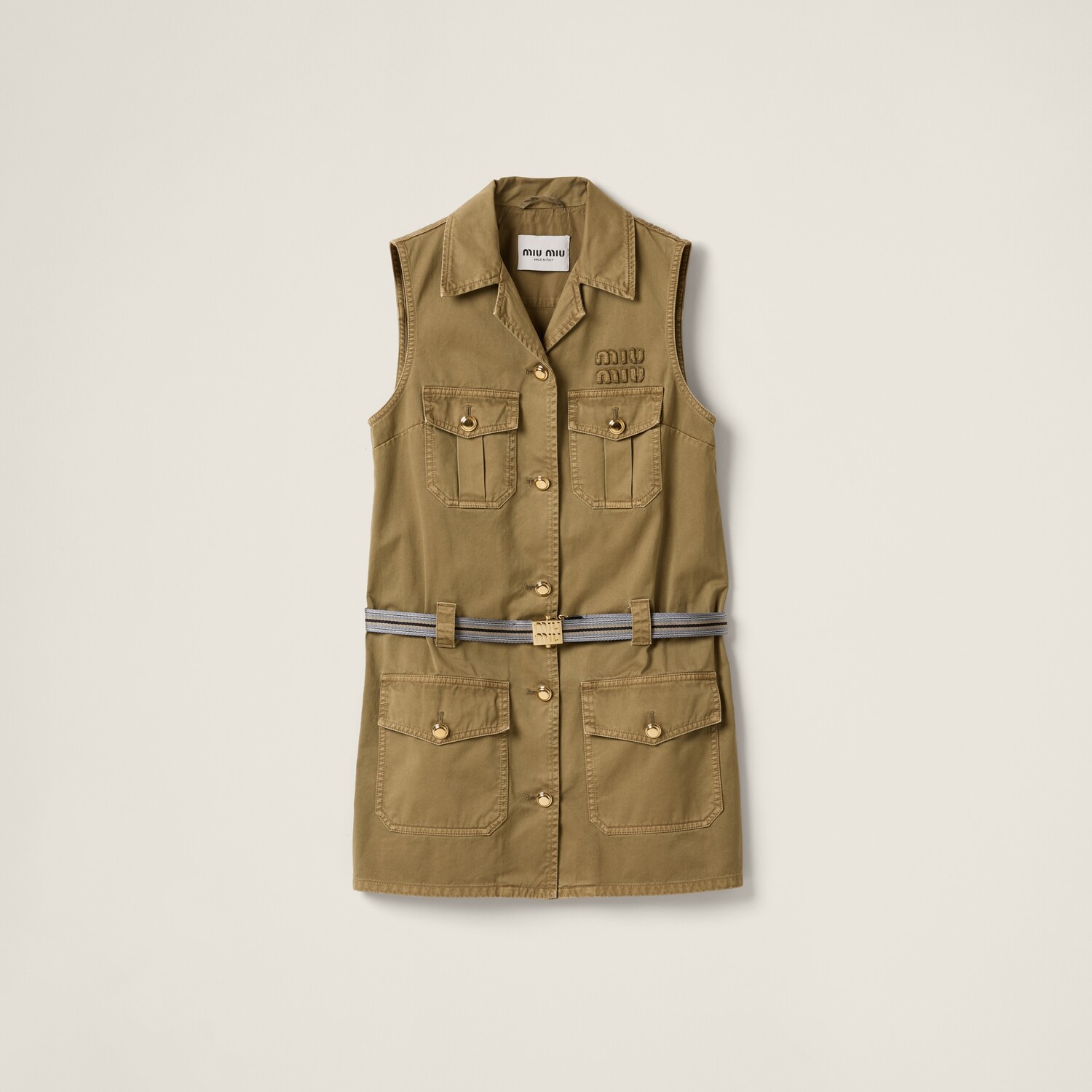 Платье из хлопкового сатина, окрашенное в готовом виде MIU MIU, оливково-зеленый
Платье из хлопкового сатина, окрашенное в готовом виде MIU MIU, оливково-зеленый