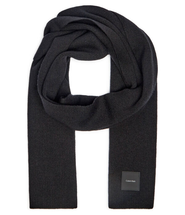 Шарф Calvin Klein с логотипом, черный
Шарф Calvin Klein с логотипом, черный
