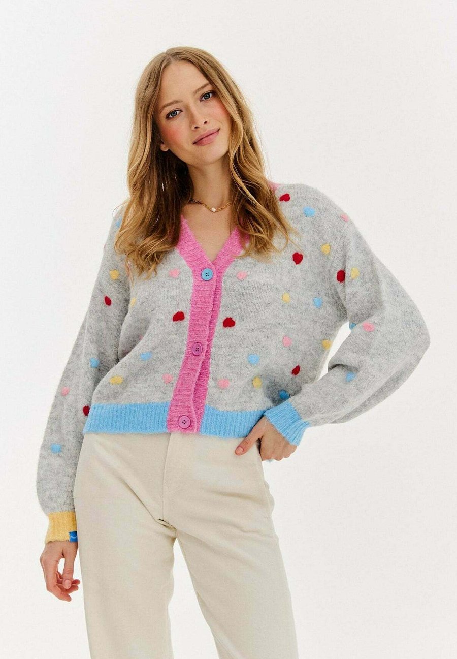 Кардиган NAOKO Cardigan, Grey
Кардиган NAOKO Cardigan, Grey