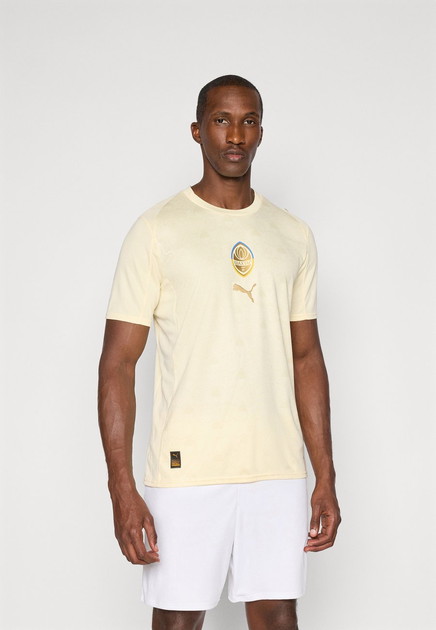 Спортивная футболка Puma FCSD TREPLICA SPONSOR, Creamy Vanilla Gold/Beige
Спортивная футболка Puma FCSD TREPLICA SPONSOR, Creamy Vanilla Gold/Beige