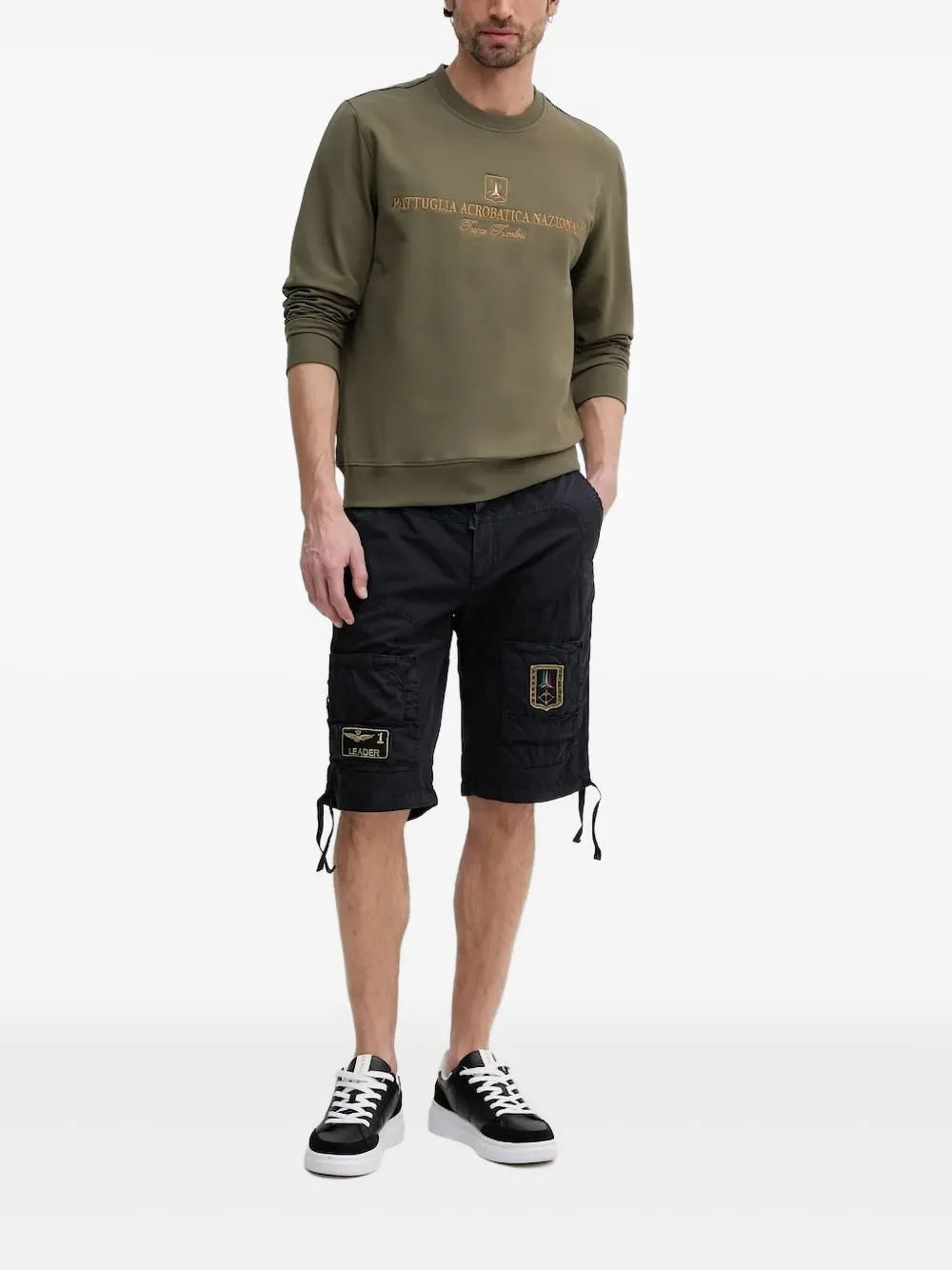 Свитшот с вышитым логотипом и круглым вырезом Aeronautica Militare, зеленый
Свитшот с вышитым логотипом и круглым вырезом Aeronautica Militare, зеленый